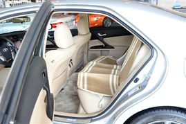 銀裝素裹，從容有度——銳志銀金屬色的空間美學(xué)與實(shí)用哲學(xué)